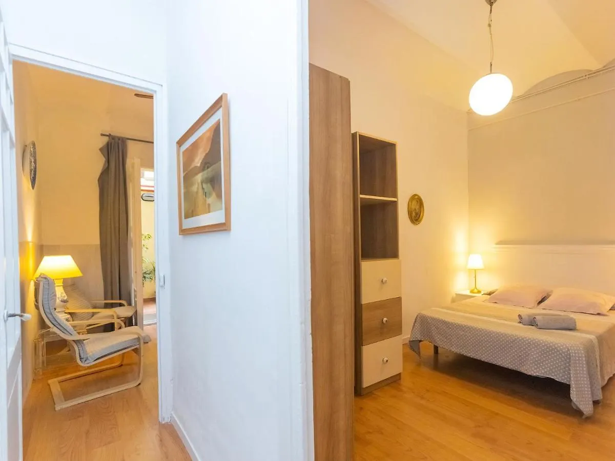Apartment Gracia Torrijos By Interhome برشلونة